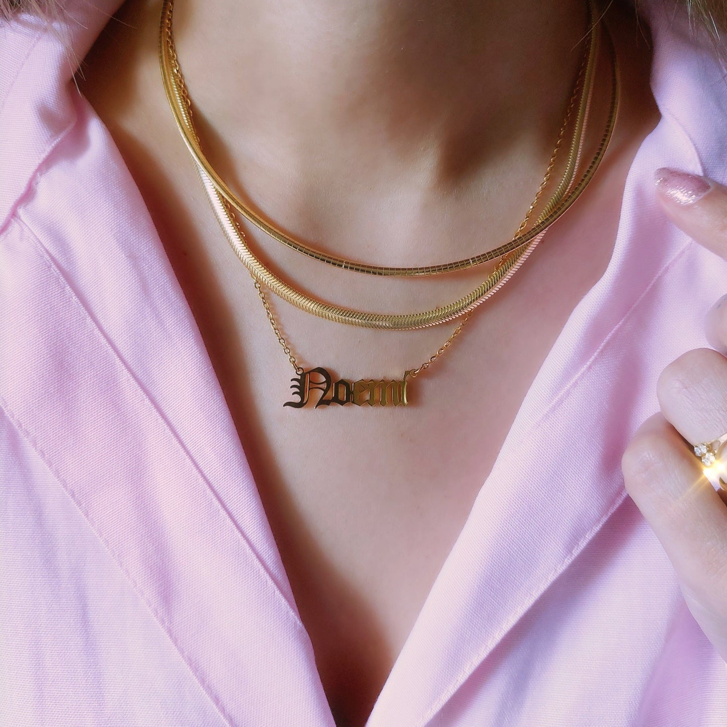 Customizable Name Necklace (Old English)