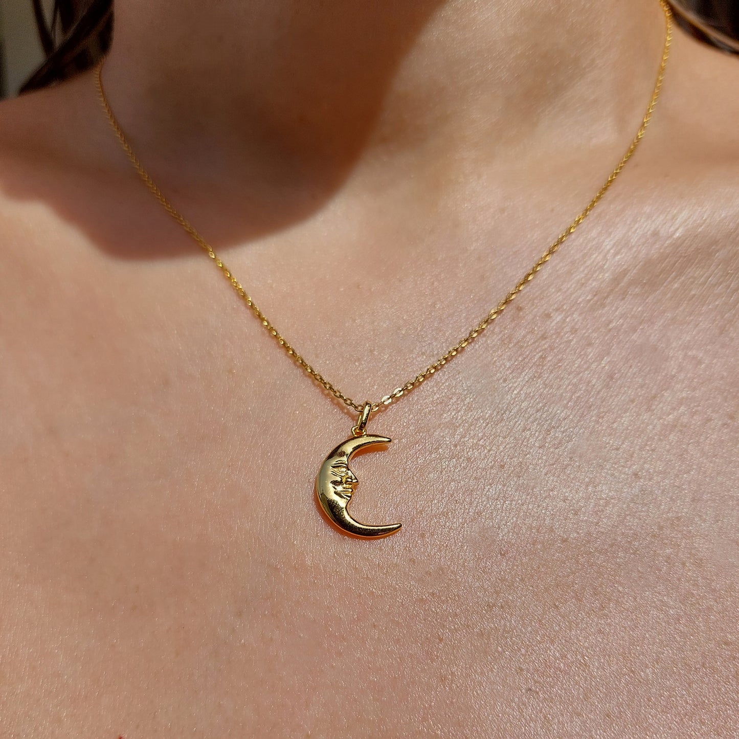 Collar Crescent Moon